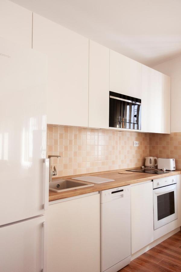 Lux Family Apartment Vidanovic Пірот Екстер'єр фото